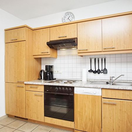 Zentrale Fewo Mit Balkon, Gratis Nutzung Vom Ahoi Erlebnisbad Und Sauna In Sellin - Villa Buskam Fewo 27 Гёрен Экстерьер фото