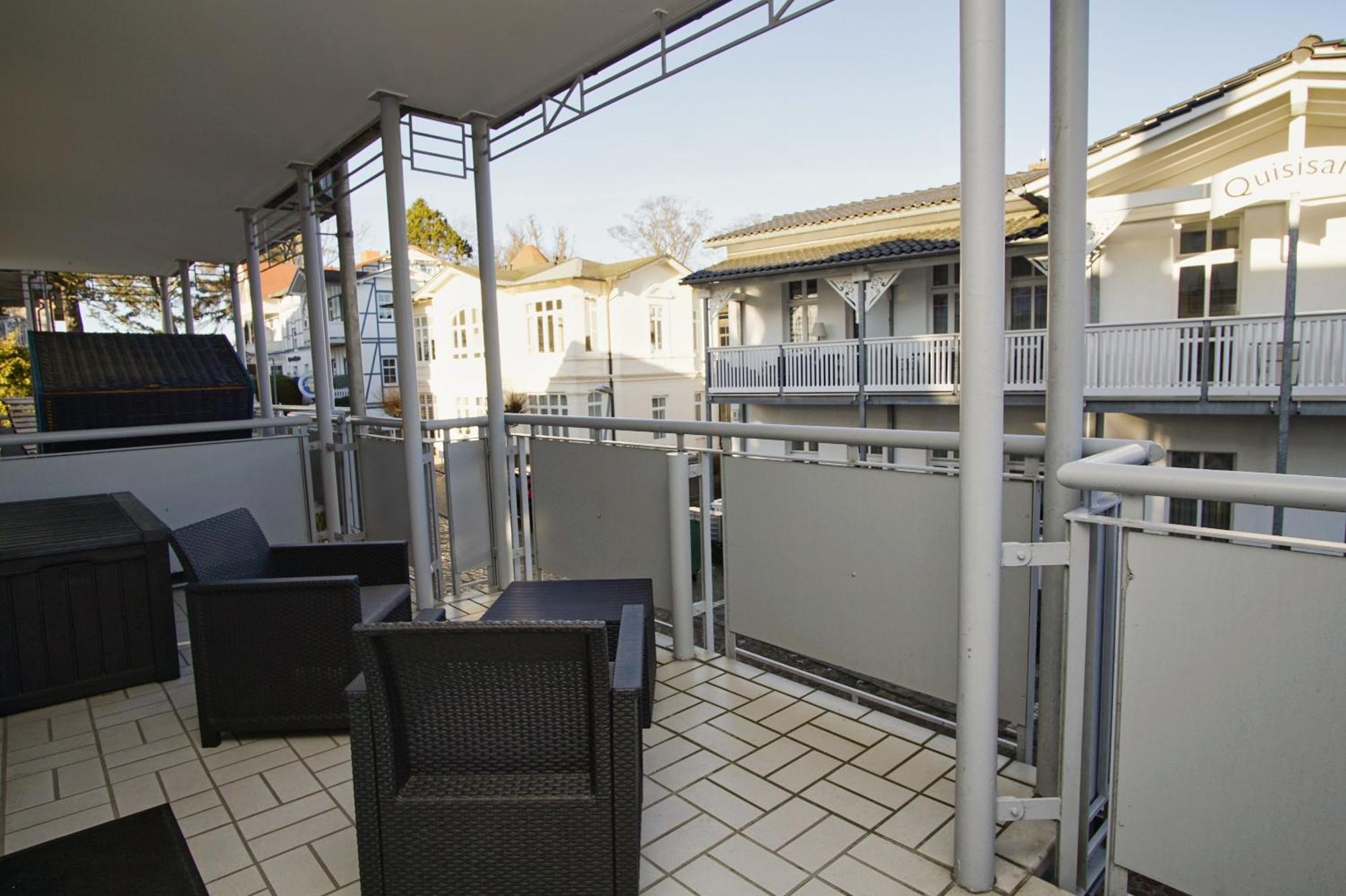 Zentrale Fewo Mit Balkon, Gratis Nutzung Vom Ahoi Erlebnisbad Und Sauna In Sellin - Villa Buskam Fewo 27 Гёрен Экстерьер фото